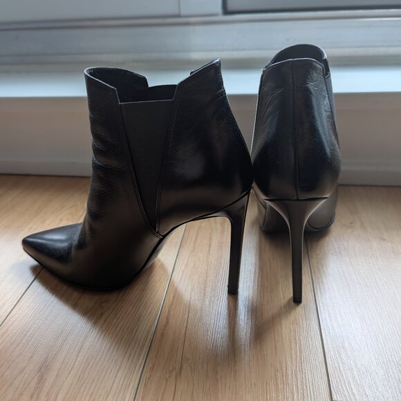 Yves Saint Laurent black leather, faux-zip heeled ankle booties - Picture 4 of 6